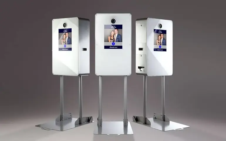 So much more than a Photobooth - it's a superior SelfieBox