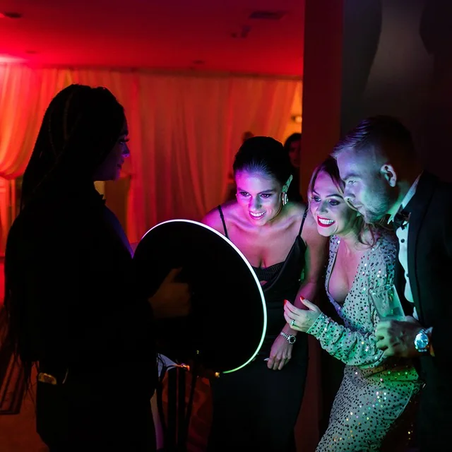 Cruise at an event