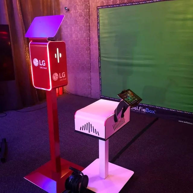 SideKick at an event
