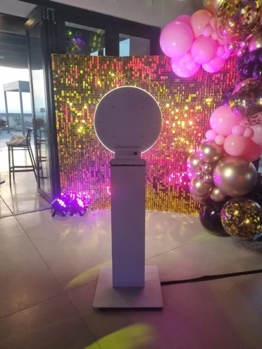 A real SelfieBox event