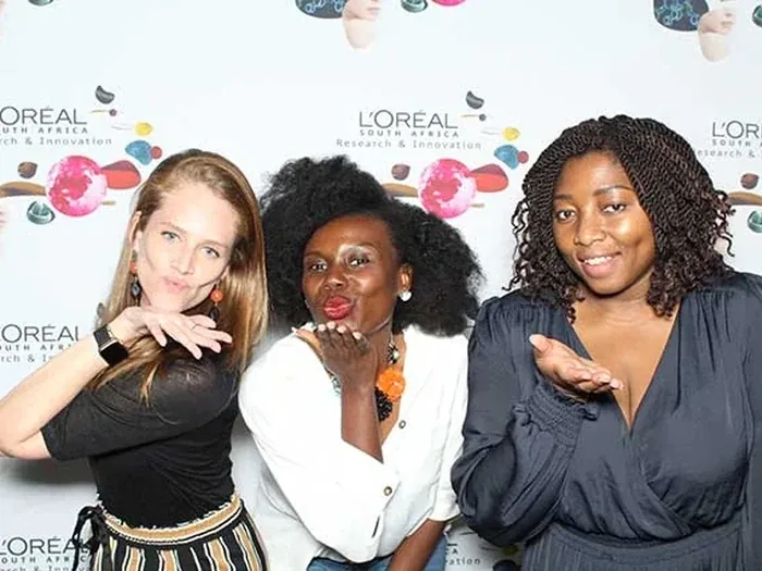 L’Oreal activation with the SelfieBox Nano & Sidekick!