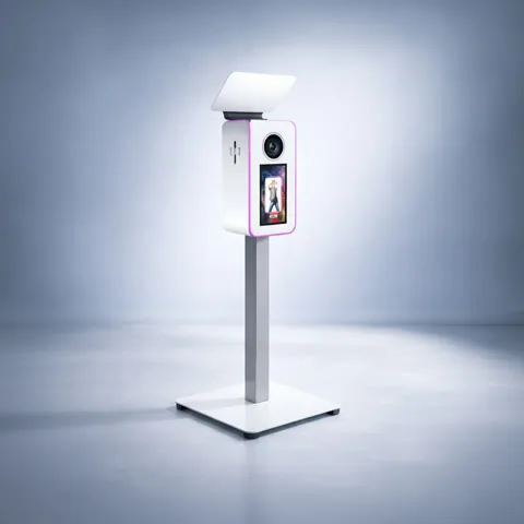Nano photo booth