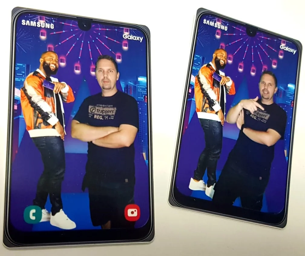 SelfieBox instant printed cards